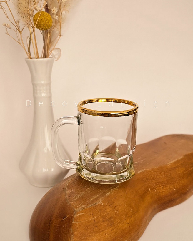 فنجان عینکی لب طلایی عسلی
